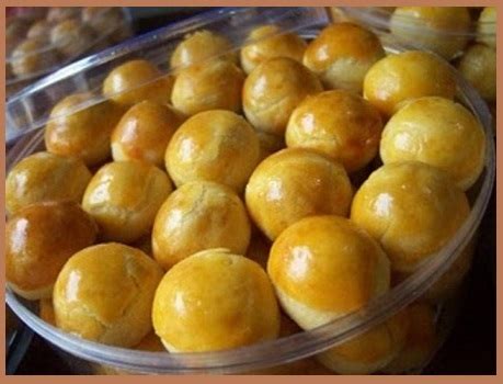 Ini lho resep dan cara membuat kue kering lebaran yang paling digemari banyak orang. Kue Kering Lebaran Tanpa Telur - Resep Kue Kering