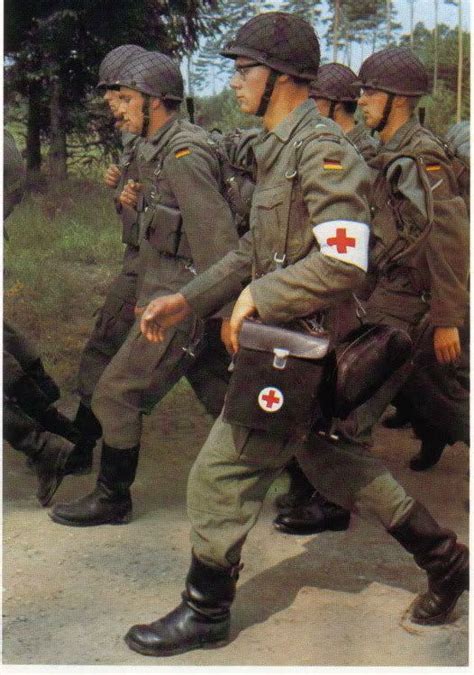 Just finished on each of the under fire miniatures 1980s bundeswehr figures. Bundeswehr Webbing/Equipment | Cold War (Guerra fria ...