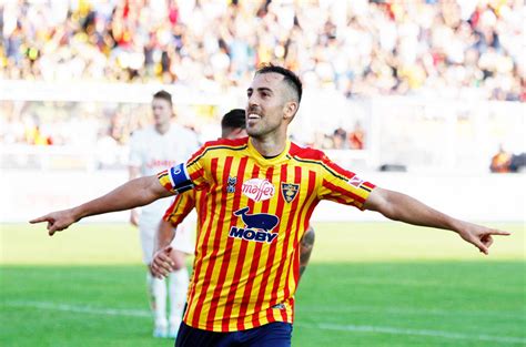 Marco mancosu plays the position midfield, is 32 years old and 177cm tall, weights 75kg. Marco Mancosu e il suo crollo dopo la retrocessione in ...