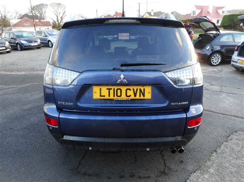 See the review, prices, pictures and all our rankings. MITSUBISHI OUTLANDER II DIESEL ESTATE - 2.2 DI-DC DIAMOND ...