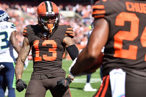 Forecasts courtesy for kevin roth at rotogrinders. Fantasy football start/sit advice, Week 10: What to do ...