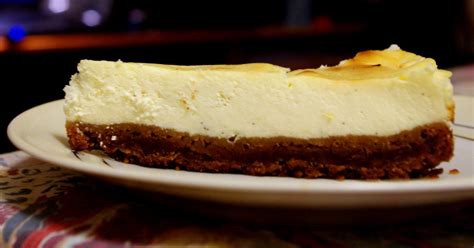 Ensuite éteindre le four et laisser le gâteau dans le four éteint pendant 30 min. Recette - Cheesecake spéculoos-philadelphia au citron | 750g