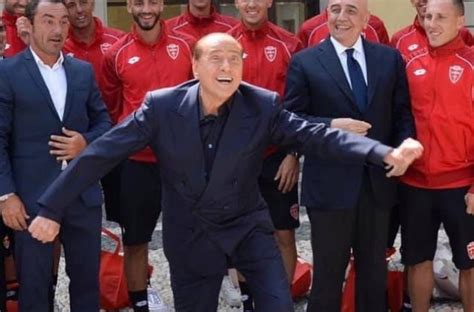 Silvio berlusconi potrebbe diventare il proprietario del monza con un giorno di anticipo rispetto al previsto. Monza, Berlusconi show: "Voglio portare questo club per la ...
