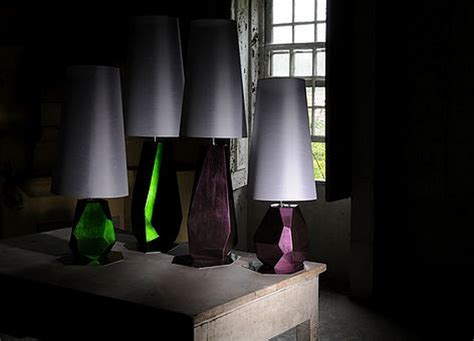 This is another attention grabber when it comes to modern table lamps. Modern Bedroom Lamps - Bedroom Ideas