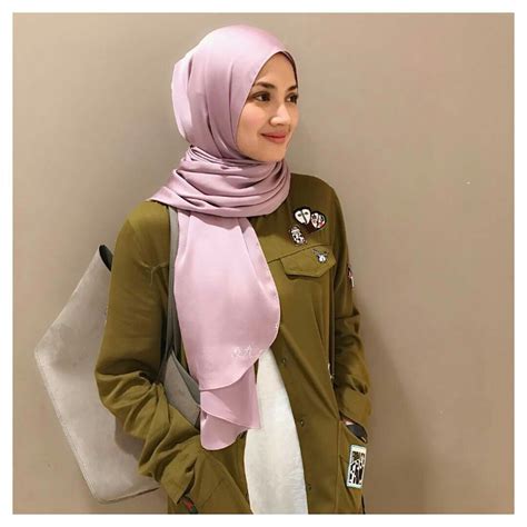 Abis lah rahsia ian dengan medina ! edtv: (4 Gambar) Fazura di set penggambaran drama Hero ...