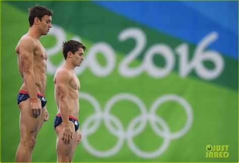 «so here it is.the #rio2016 olympic diving pool!» Tom Daley Celebrates Bronze Win in Men's Diving with ...