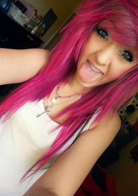 Style your hair with side parting. Pink emo hairstyle for girls with long hair | Styles Weekly