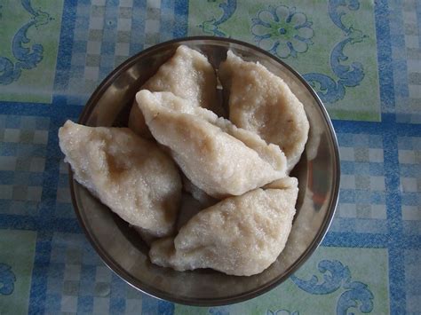 Makanan dan minuman panas emang pas banget buat habiskan waktu saat langit. RESEP PEMPEK KAPAL SELAM ASLI PALEMBANG | Resep Masakan ...