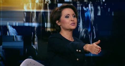 Agnieszka gozdyra, która na antenie polsat news prowadzi program „skandaliści, pokazała anonim, który otrzymała. Rabiej: "Kiedy wygramy, wprowadzimy związki partnerskie"