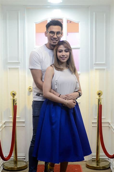 Gred cidb (g1) keupayaan tidak melebihi rm200,000.00; elly arifin jiggy | Beautifulnara - Gosip Artis Malaysia ...