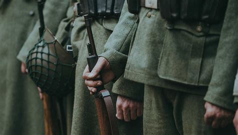 Mitteldeutschland wird in den letzten monaten ein brennpunkt des kampfgeschehens. Der 8. Mai - Vor 75 Jahren endete der Zweite Weltkrieg in ...
