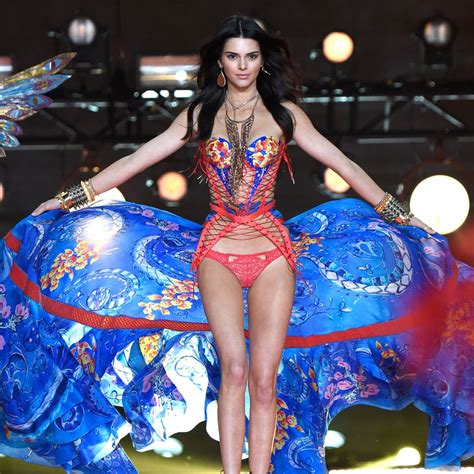 By rianne addo for mailonline. Kendall Jenner Victoria's Secret Fashion Show 2015 ...