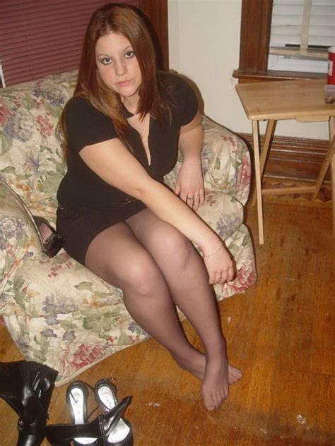 Fingering in fencenet stockings and panties. Deviner n'est pas montrer — // | Pantyhose, Womens tights ...