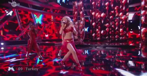 Hadise düm tek tek kaç puan verirsin? Hadise - Düm Tek Tek HD Eurovision 2009 Live Performance ...