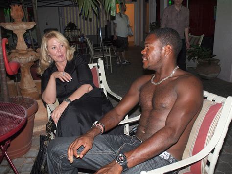 Granny gets gang banged and swallows. Movie Review: Mandingo! | NME