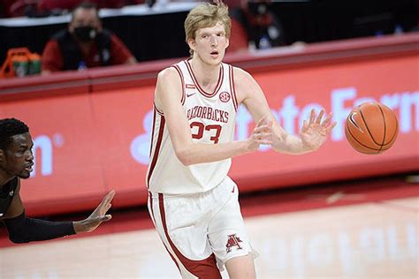 Get your arkansas razorbacks basketball tickets from seatgeek. WholeHogSports - Razorback basketball report: Arkansas 100 ...