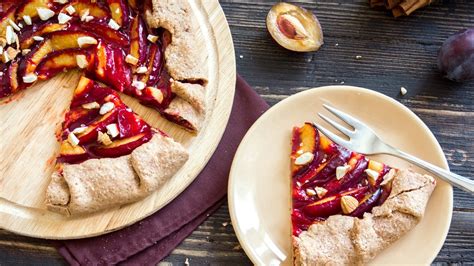 Vanillezucker90 g haselnüsse40 g schokolade gerieben100 g butter1 eidotter2. Kuchen mit gesunden Zutaten backen | NDR.de - Ratgeber ...