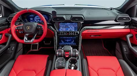 It was unveiled on 4 december 2017 and was put on the market for the 2018 model year. SUV-Koloss: Lamborghini Urus Widebody von 1016 Industries ...