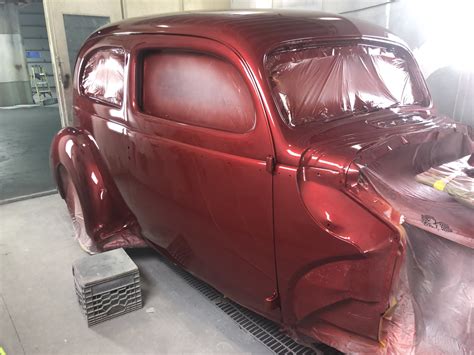 The exceptionally curvaceous body of the 1947 ford deluxe coupe is the perfect place to start for the full hot rod treatment. 1939 Ford Deluxe Coupe - Apache Automotive