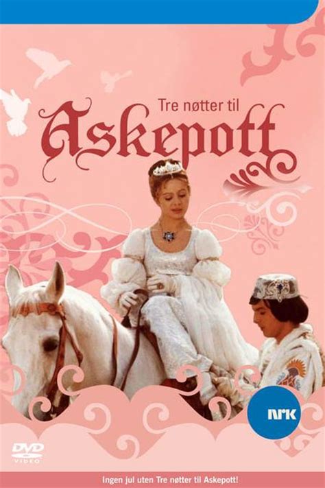 Askepott hadde sprunget tvers gjennom duehuset og bort til grava. Tre Nøtter Til Askepott (DVD)