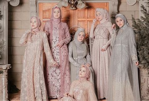 Kebaya modern thamrin city, jakarta. Gamis Kebaya Puring - Check spelling or type a new query.