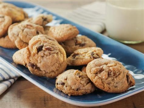 If you love chai, these are the. Quick Chocolate Chip Cookies Recipe | Trisha Yearwood ...