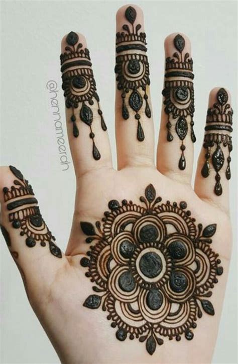 7,649 likes · 14 talking about this. Pin by Namrata Sethi on Her Mehandi Deco. | Mehndi designs ...