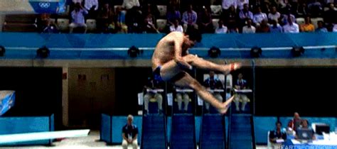 Rio 2016 synchronized solo diving animated gif. Diving GIF - Find & Share on GIPHY