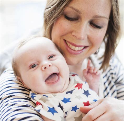 Wir lassen die kinder das behandlungszimmer. Karies: Babys sollen bald mit sechs Monaten zum Zahnarzt ...