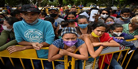 The risk of violence against venezuelan migrants in colombia is increasing as the immigrant population read article in english | español. COLOMBIA-VENEZUELA-HEALTH-VIRUS-MIGRATION | Circuito Click