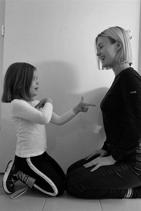 Tamy glauser und dominique rinderknecht haben sich getrennt. Was macht eine gute Tante aus: Dominique Rinderknecht im ...