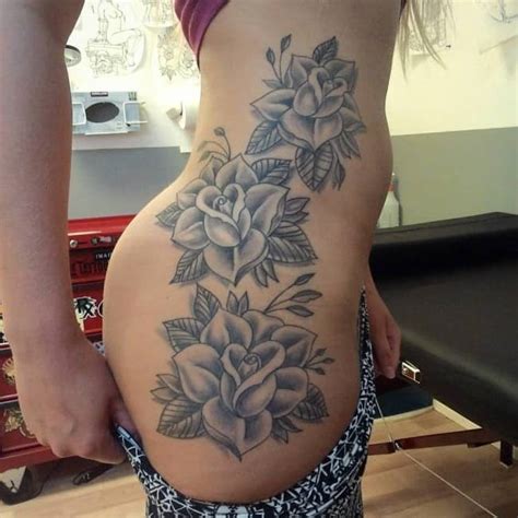 Hip bone tattoos are, as the name suggests, placed on the bone of your hip and usually extend up to your thighs. 200 Seductive Small Hip Tattoos (An Ultimate Guide ...