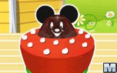 Aprende recetas siguiendo el proceso de cocinar un plato delicioso. Juego de cocinar pastel de Mickey Mouse - Macrojuegos.com