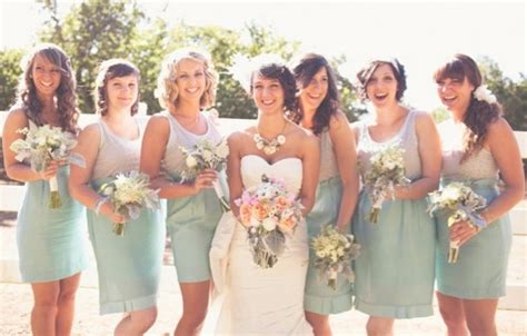 It adds a touch of old hollywood glamour, which is always a good look. The Bride Loves Fashion: bridesmaid separates