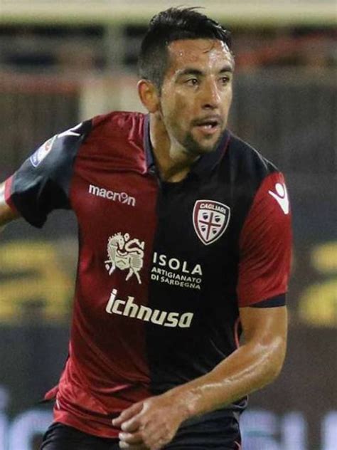 Mauricio anibal isla isla is the full name for chilean football player who is known as mauricio isla. Mauricio Isla → Peso, Idade, Altura e Signo dos famosos em ...