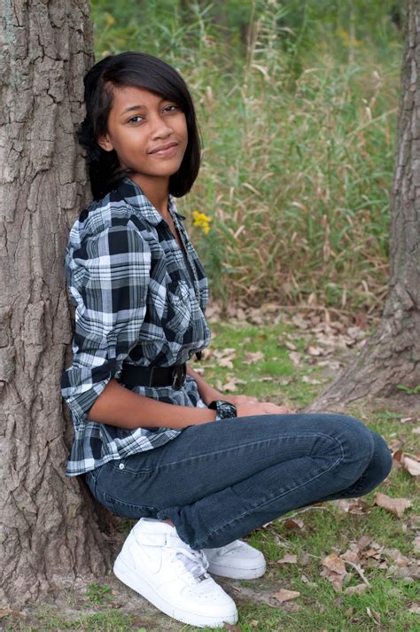 She seems like a natural. Allison Fonseca Photography: Beautiful Girl