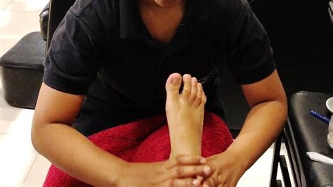 Nail salons near me open now nail salons are very important especially if you want to keep your nails clean and glamorous. Me Near Pedi