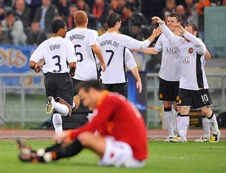 Marcus rashford over the worst of foot injury. Roma 0-2 Manchester United: Curtains Down on the ...
