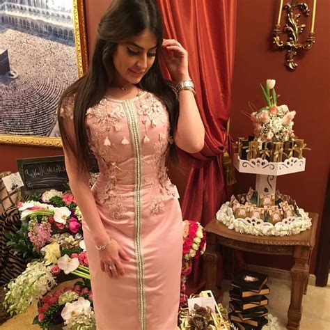 46,187 likes · 2,411 talking about this. رؤى الصبان on Instagram: "قفطان @almkamareyashop ...