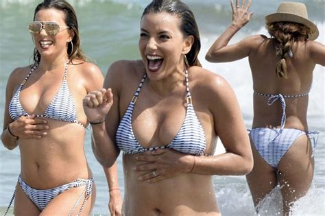 Наиболее актуальным free vanessa lane solo videos from за все время. Eva Longoria sizzles in a striped bikini as she splashes ...