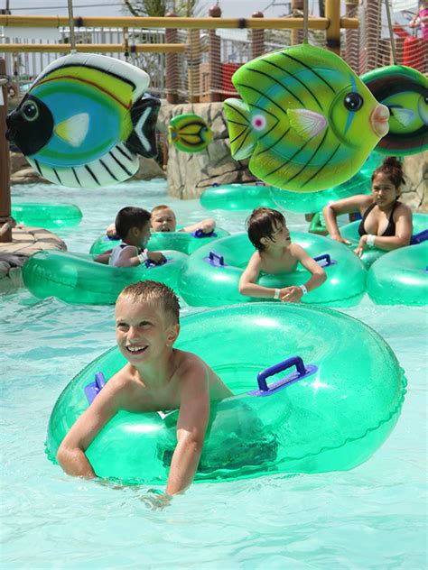 Dear trip advisor reviewer, we would like to thank you for taking the time to write on trip advisor and for sharing your experience. Castaways Creek - Keansburg Amusement Park & Runaway ...