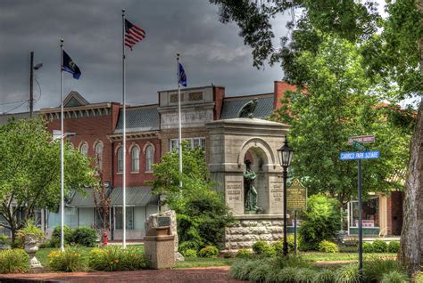 New appliances and 24hour on call. Russellville Ky Square Photograph by Gina Munger