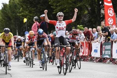 De overwinning was echter niet voor de belgische kampioene, wel voor de deense norsgaard. "Alles viel eindelijk in de juiste plooi" - Het Nieuwsblad