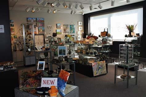 In the spring of 2017 xanterra completed a remodel of the rushmore gift shop that included many sustainable features and increased the selection of sustainable products. Moose Jaw Museum & Art Gallery reveals new online gift ...