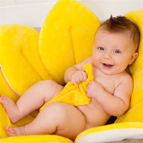 Choose the sponge your baby's skin deserves. The Blooming Bath Is The Most Comfortable Baby Bath For ...