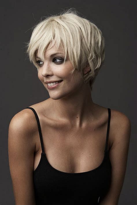 The crop's moment has officially arrived. 11 Short and Funky Natural Blonde Hairstyles for Women ...