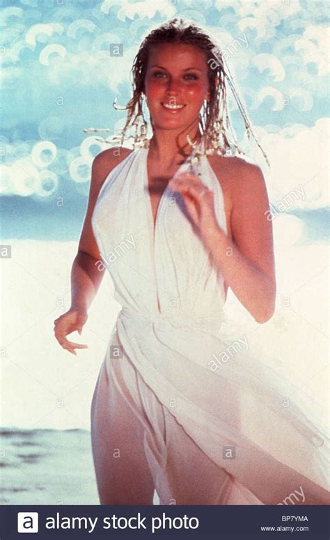 A yacht captain, jack lynch, is accused of murdering stars: Download this stock image: BO DEREK 10 (1979) - BP7YMA ...