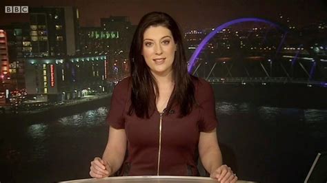 It airs a nightly lineup of entirely scottish programming. UK Regional News Caps: Catriona Shearer - BBC Reporting ...