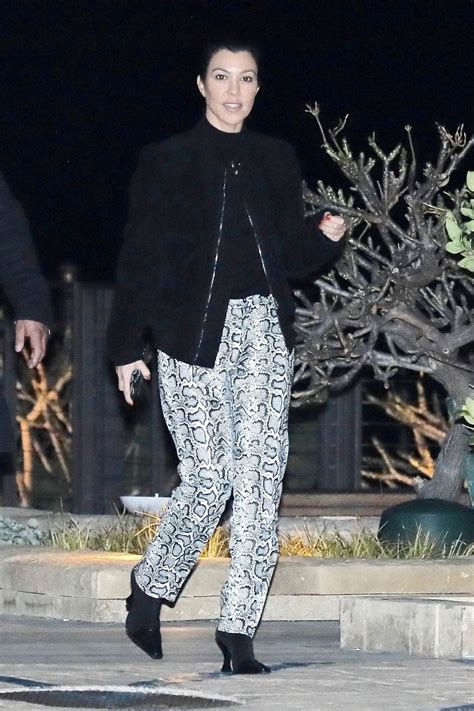 Kourtney kardashian and travis barker cozy up in new videos. KOURTNEY KARDASHIAN and Travis Barker Night Out in Malibu ...