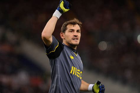 One left his mark on real. Iker Casillas dice adiós al futbol | Noticias desde ...